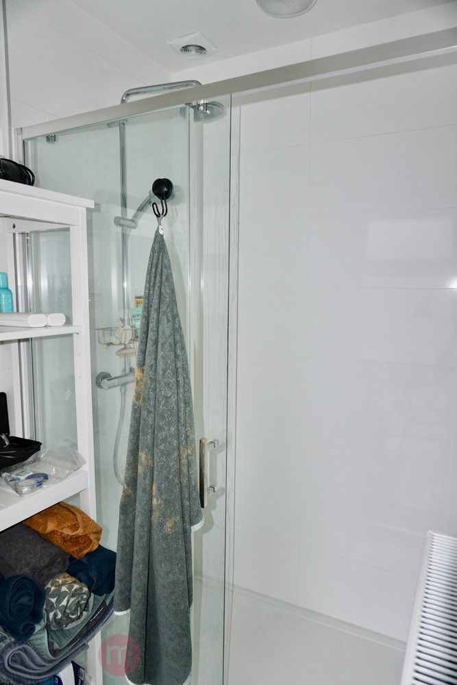 Gerenoveerd 1 slaapkamer appartement met groot terras/binnenkoer en garage. foto 17