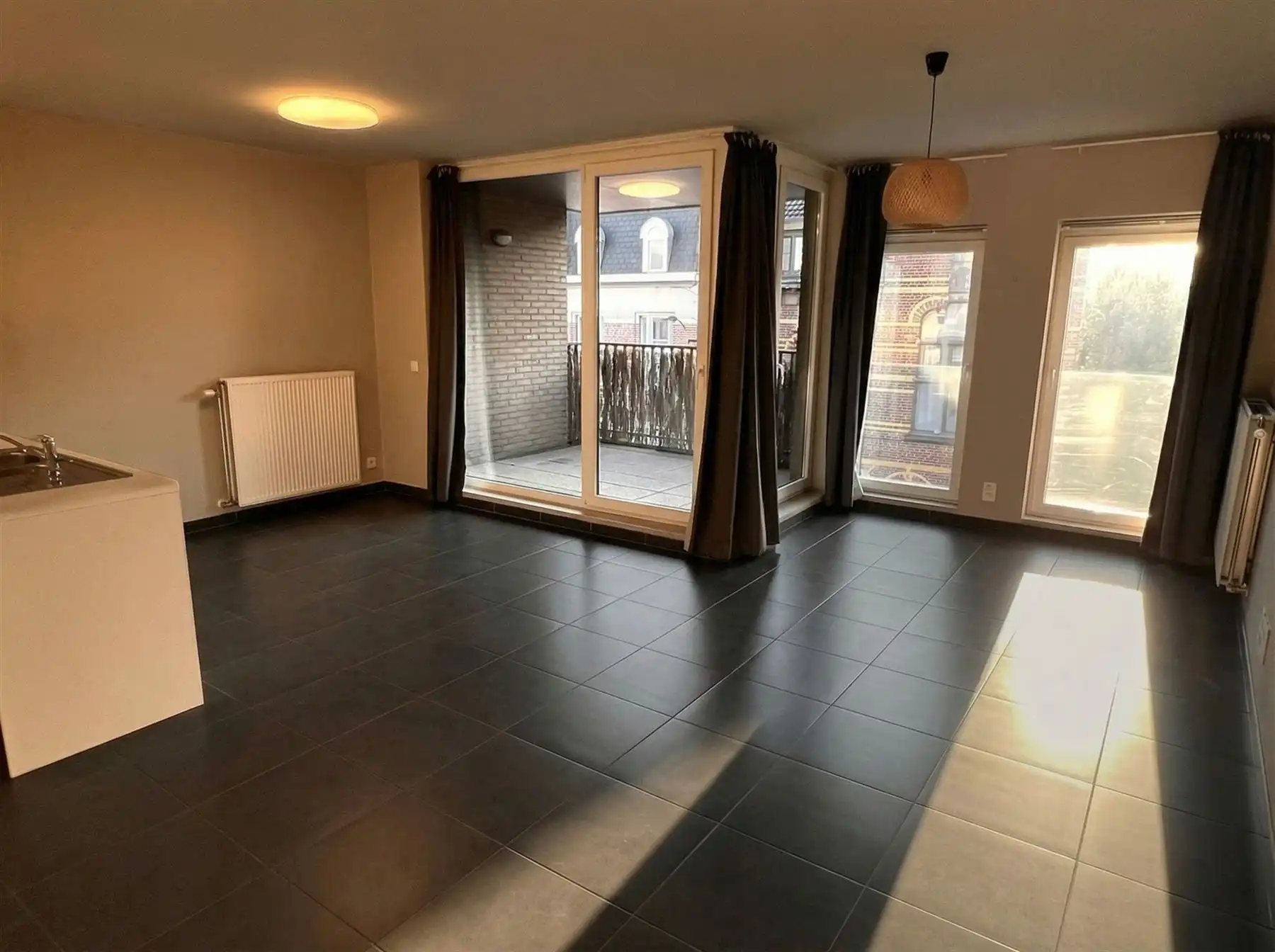 Lichtrijk appartement met mooie terrassen foto 2