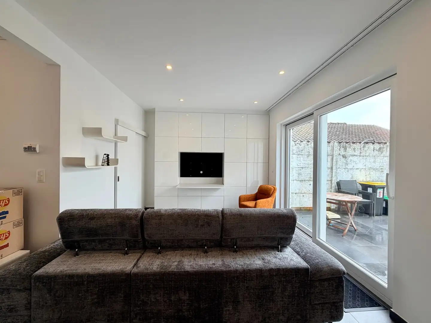 Instapklare woning met 2-3 slaapkamers te Tielt (Meulebeke)! foto 4