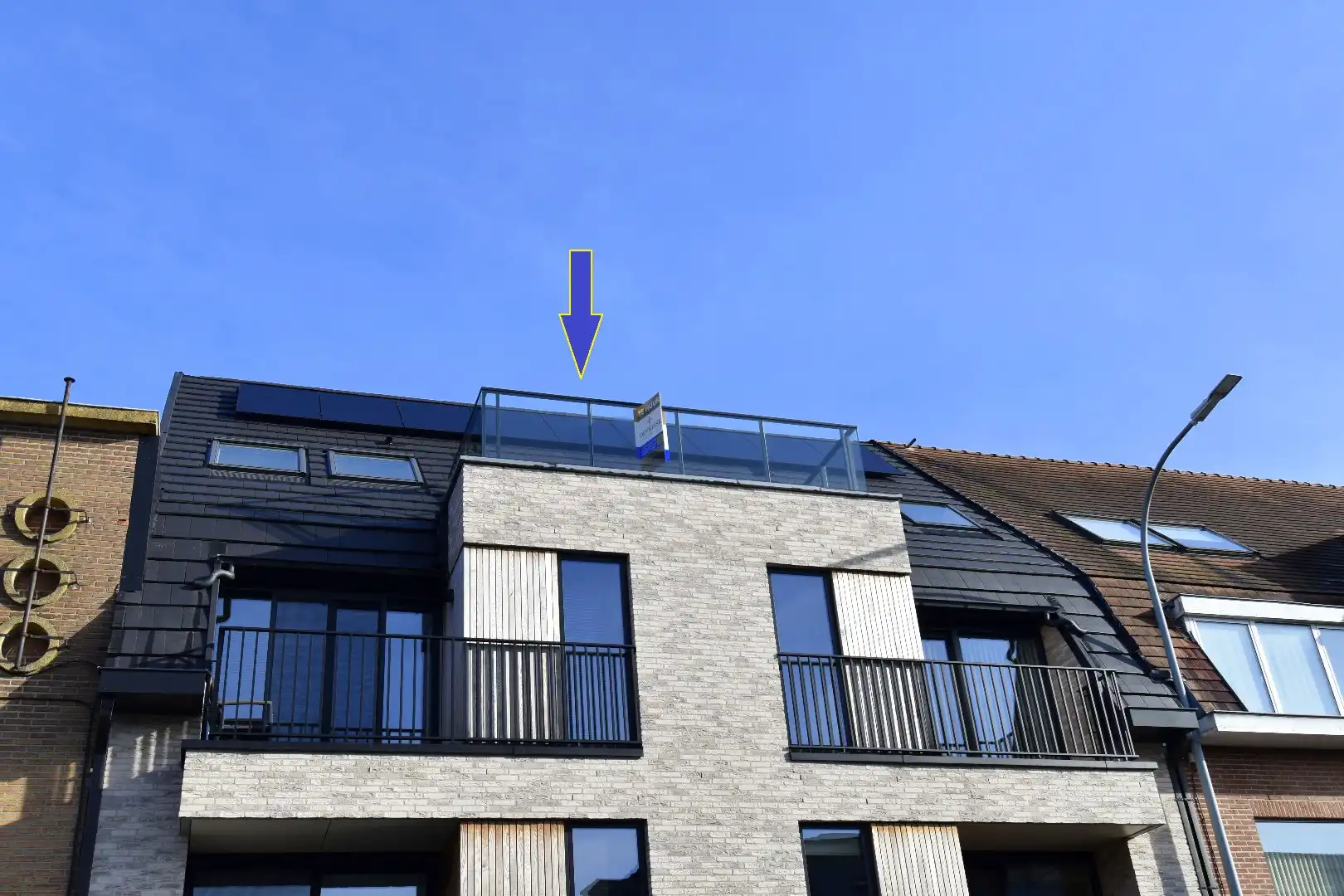 Luxe penthouse appartement met 2 terrassen in Gullegem foto 2