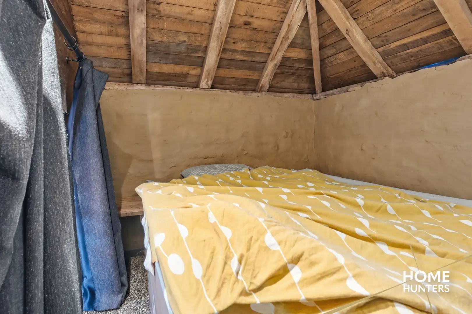 Unieke woning op ruim perceel met 6 slaapkamers in hartje Zarren! foto 25