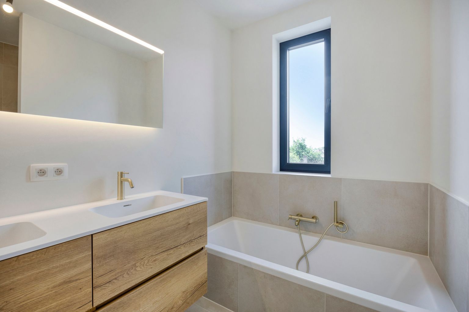 LUXUEUZE PENTHOUSE MOGELIJKS AAN 6% BTW foto 23