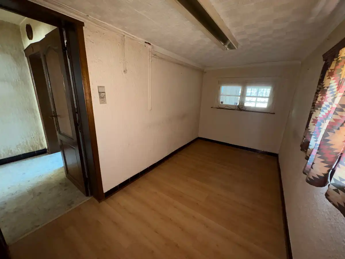 drie slaapkamer ééngezinswoning met garage en tuin foto 13