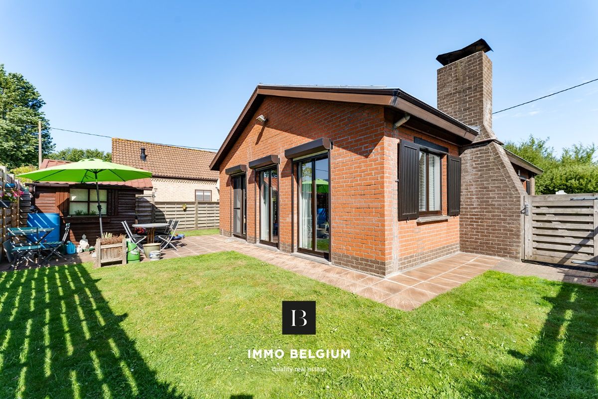 Goed onderouden bungalow met 2 slaapkamers en gezellig tuintje foto 12