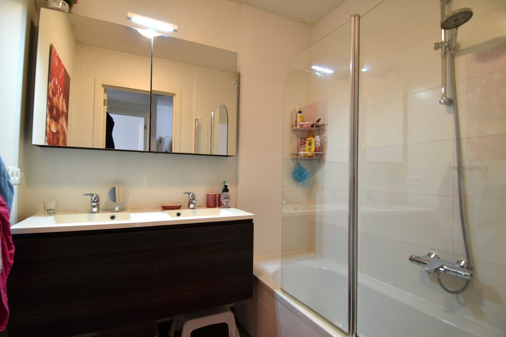 Instapklaar 2-slaapkamerappartement op toplocatie nabij het centrum van Kortrijk foto 7