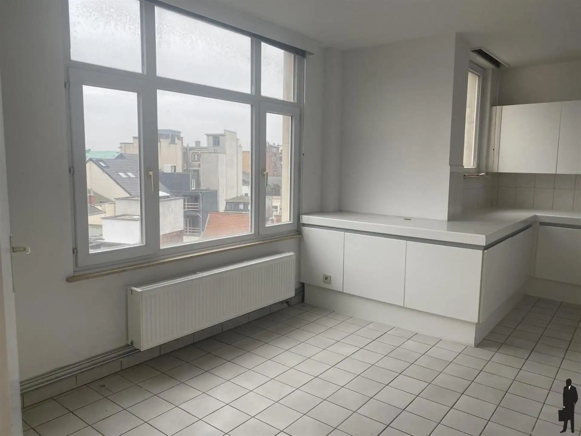 Ruim art deco appartement aan de Meirbrug foto 6