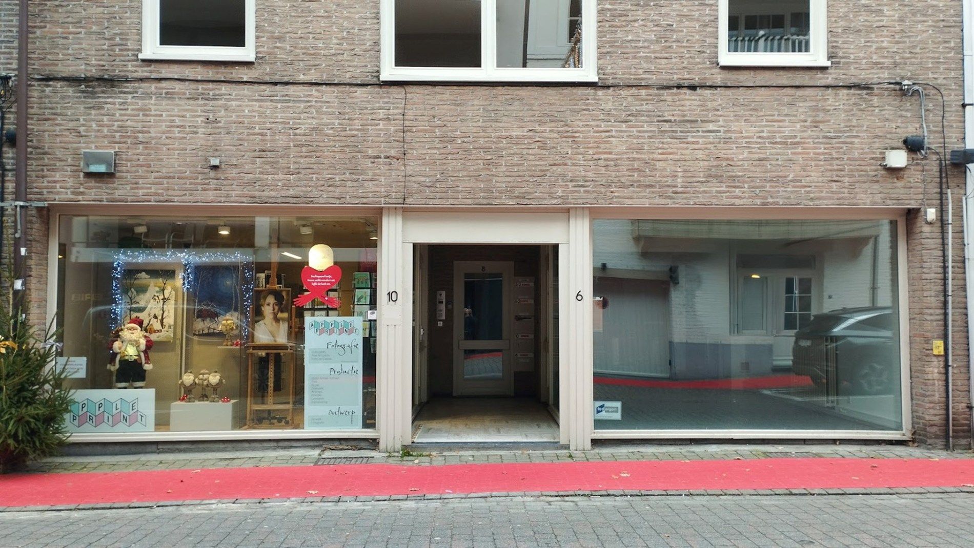 Winkelruimte te huur op TOP locatie te Waregem! foto 3