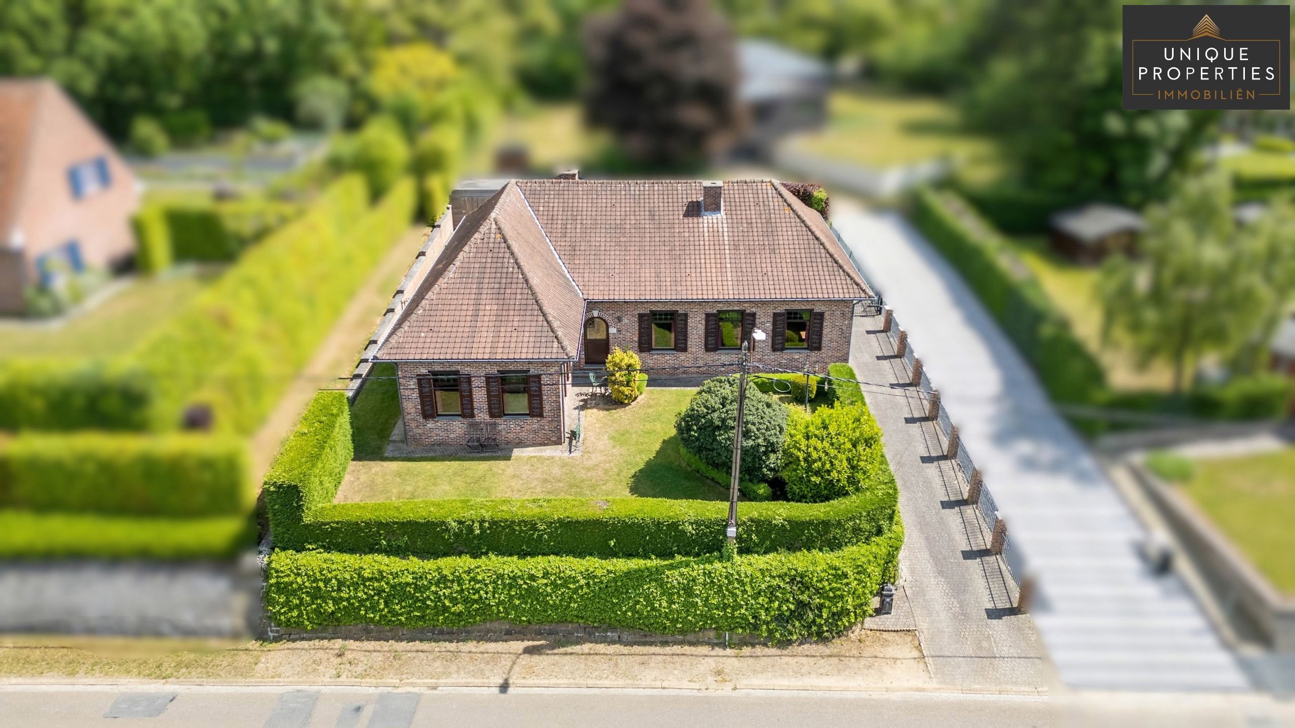 Huis te koop foto {{pictureIndex}}