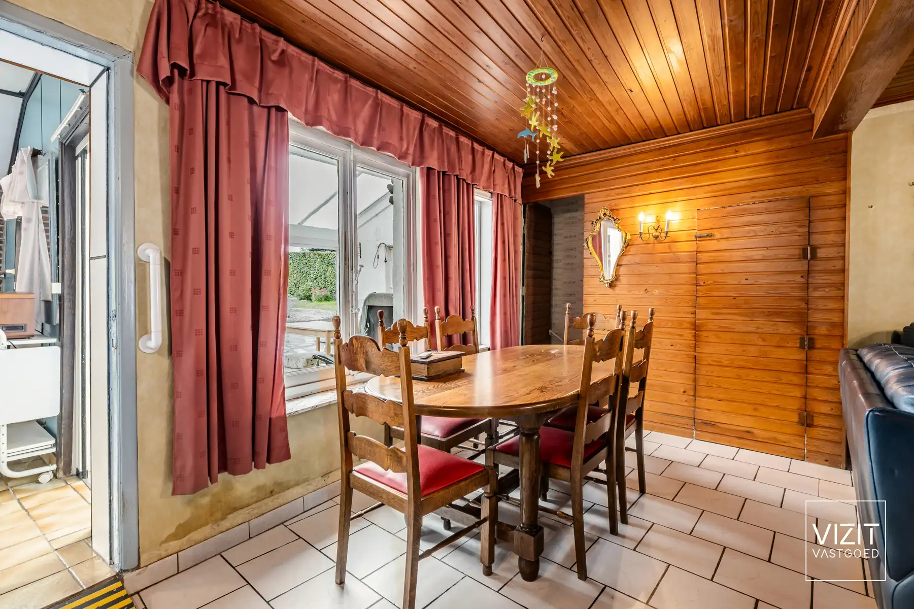 Renovatieproject met ruime garage!  foto 6