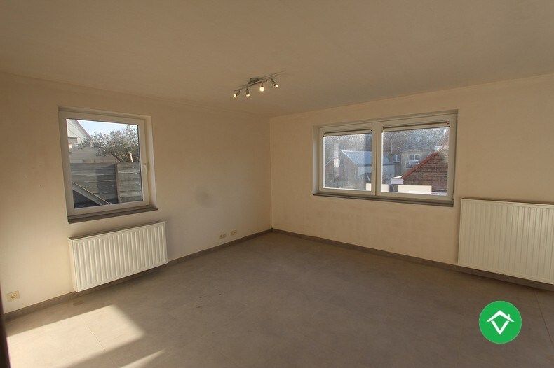 Appartement met 2 slaapkamers te Koekelare  foto 3