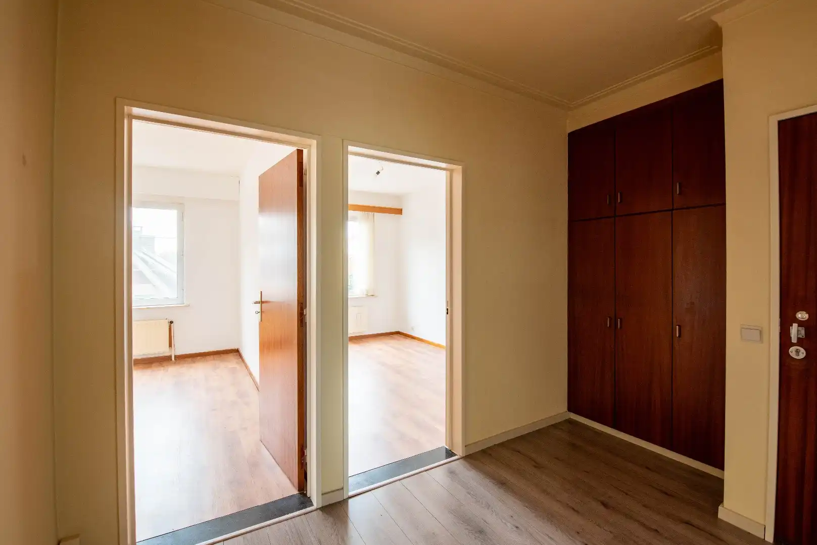 2-slk app met garagebox foto 9