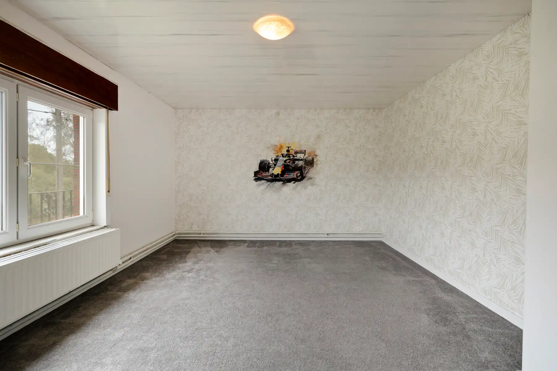 Leuke woning met veel potentieel en grote tuin foto 16