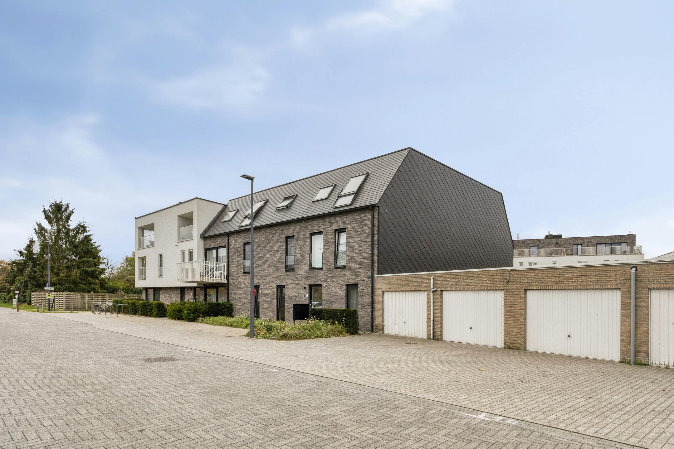 Dakappartement met staanplaats + berging te koop in Wuustwezel! foto 2