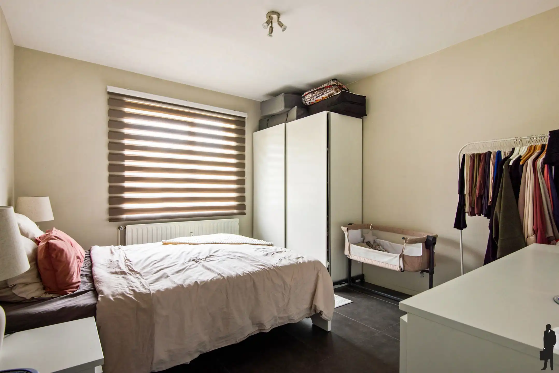 Instapklaar gelijkvloers appartement (81m²) met 2 slk’s, private parkeerplaats en kelderberging. foto 9