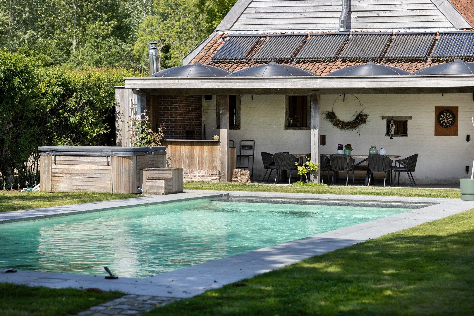 DOMEIN  MET 5 VAKANTIEWONINGEN, EEN ESTAMINET EN EEN VILLA foto 6