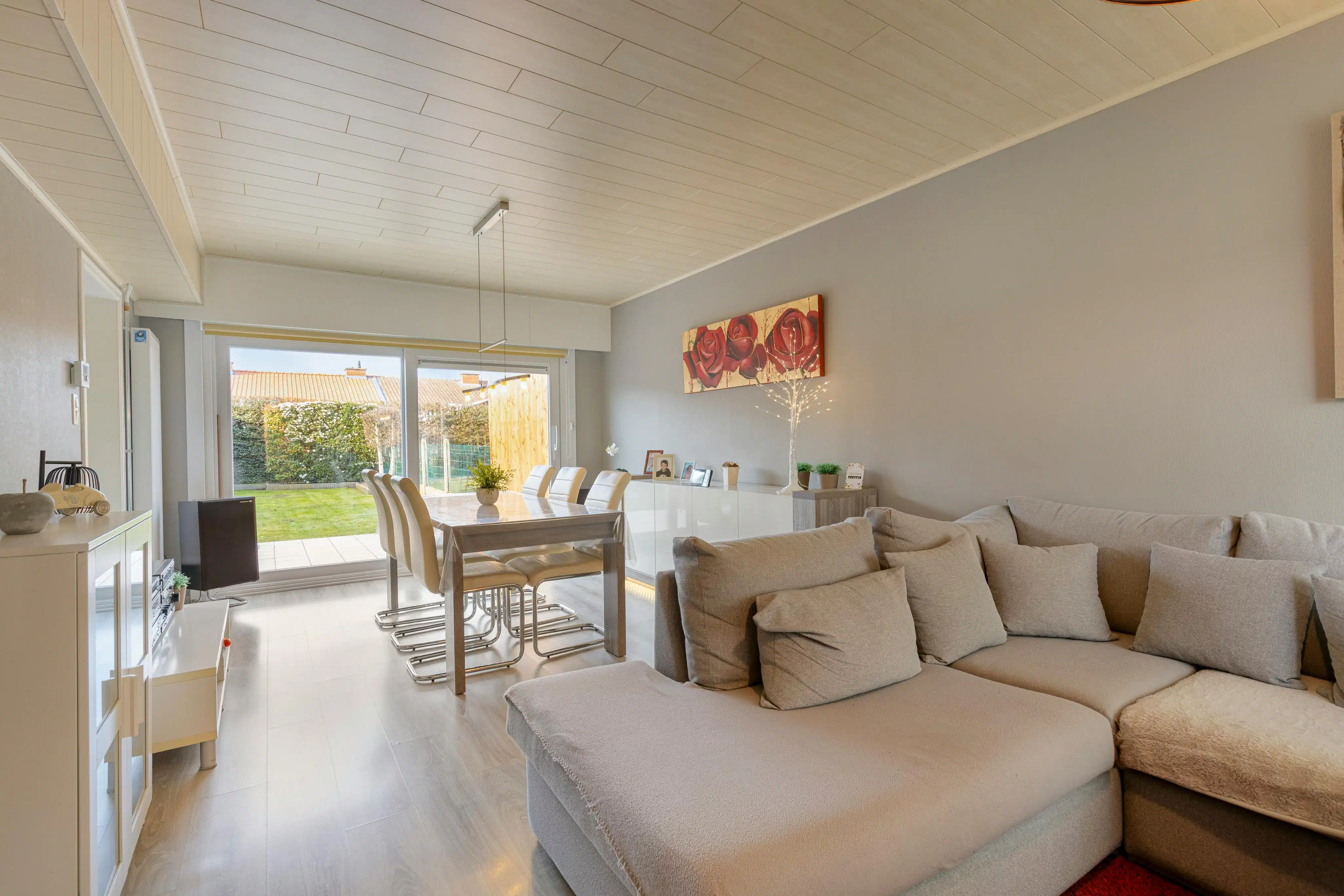 Huis met 4 slaapkamers en garage te koop in Diksmuide foto 2