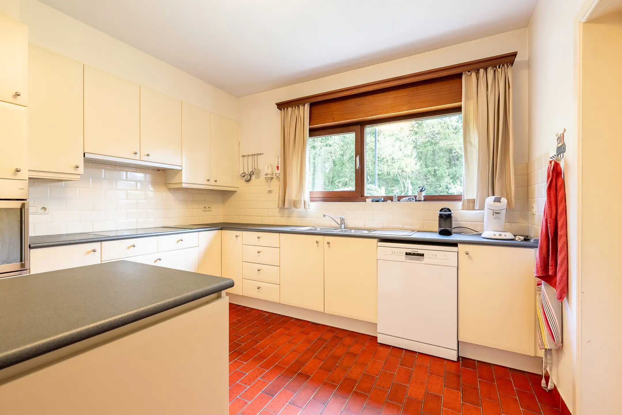 Koppelwoning te koop in Knokke-Zoute – Luxe renovatieproject foto 16