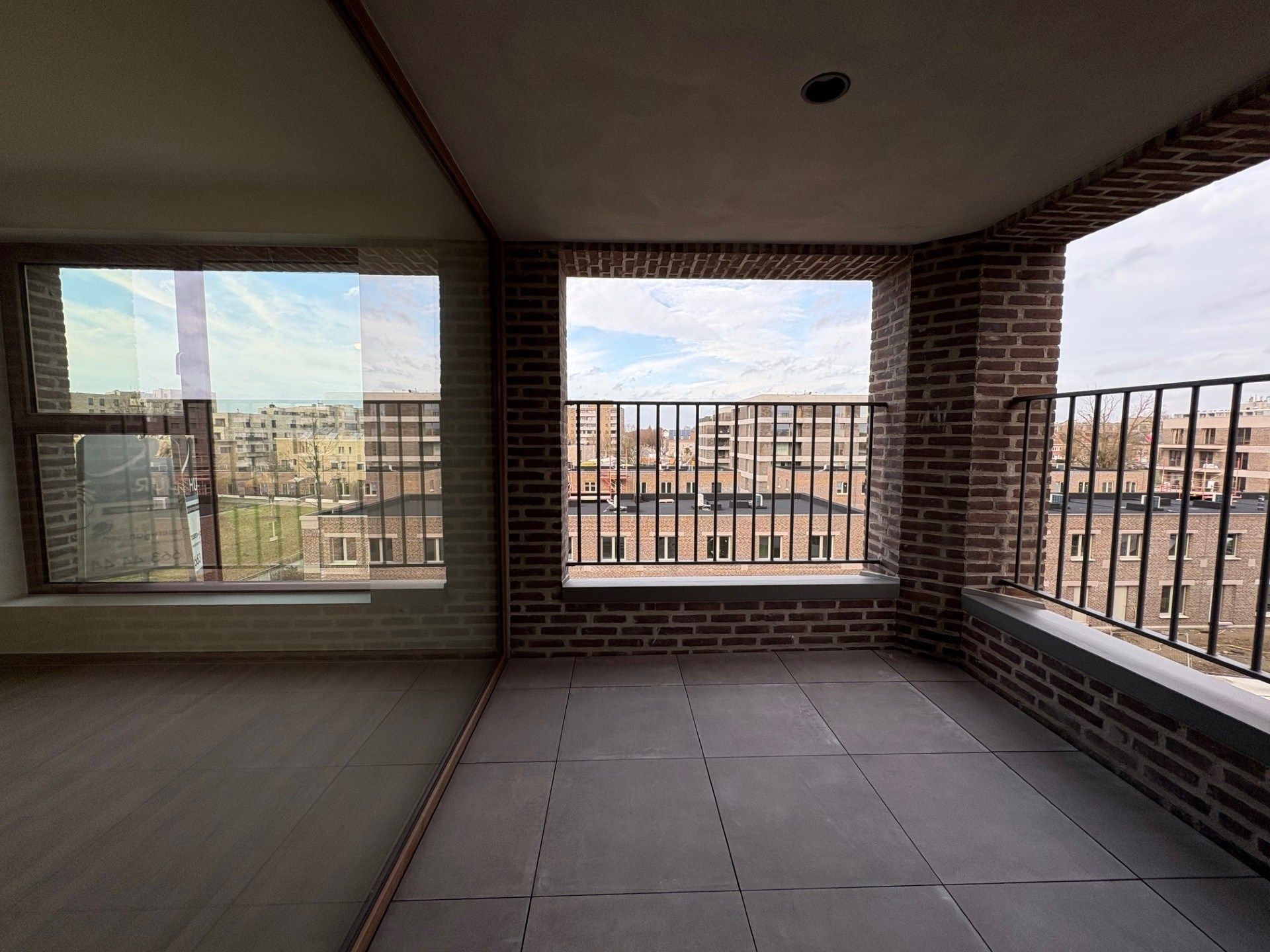 Te huur: Modern 1-slaapkamer appartement in nieuwbouwproject Tuinen van Eden, Wilrijk foto 5