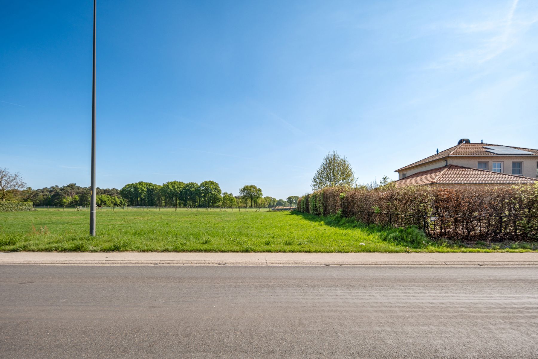 Bouwgrond van 900 m² met vrij uitzicht op agrarisch gebied foto 4