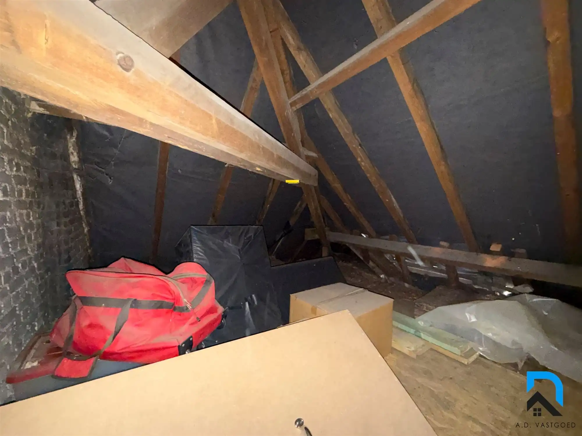 Mooie woning met tuin op toplocatie foto 18