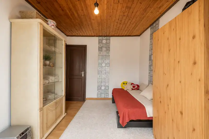 Handelspand met woonst op commerciële toplocatie nabij Gent-Dampoort foto 10
