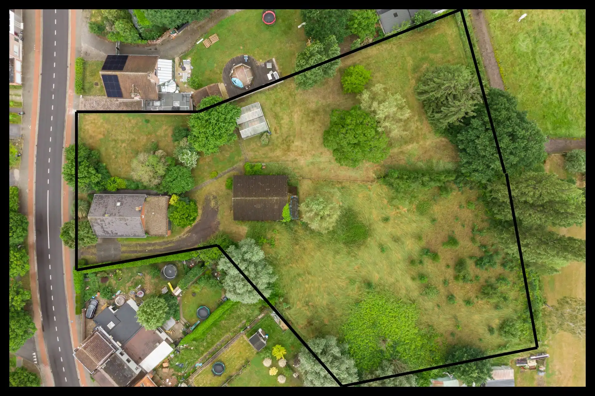 Hoofdfoto van de publicatie: Unieke kans: Riant perceel (5.526 m²) met mogelijkheden