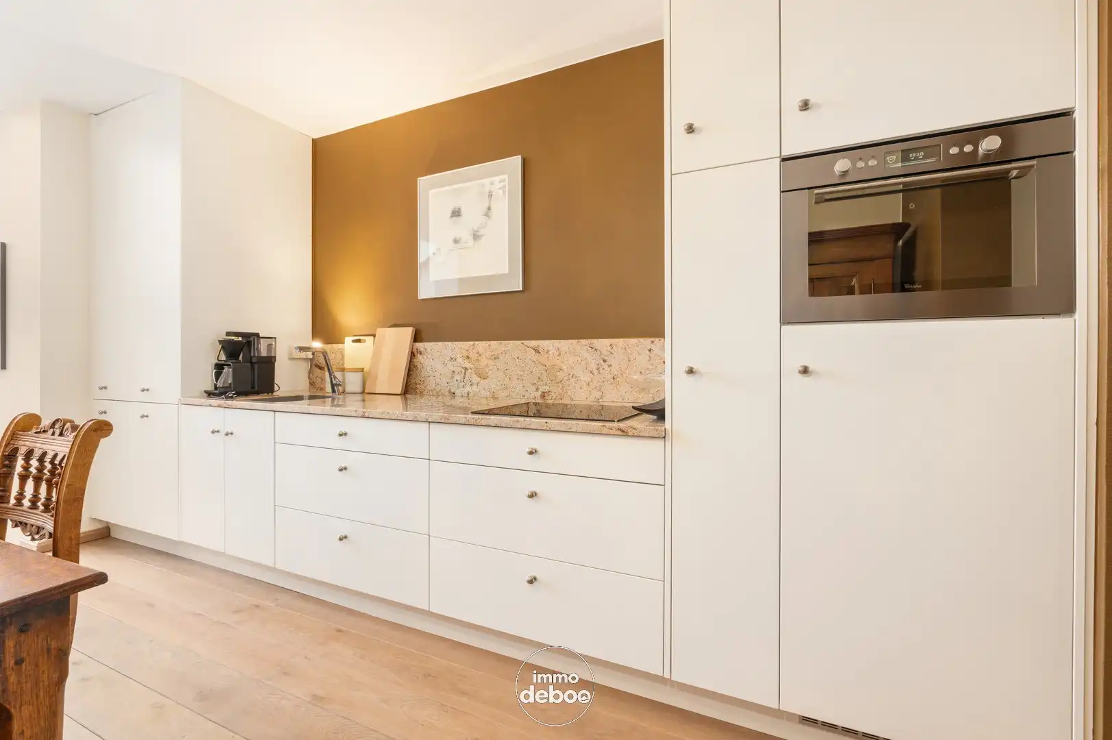 Stijlvol gerenoveerd appartement in hartje Oostende foto 3