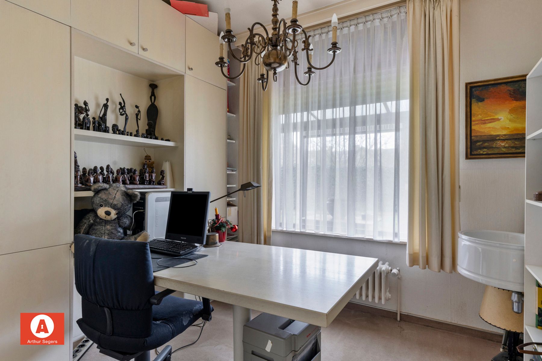 Ruime open bungalow-villa vol potentieel op toplocatie foto 13