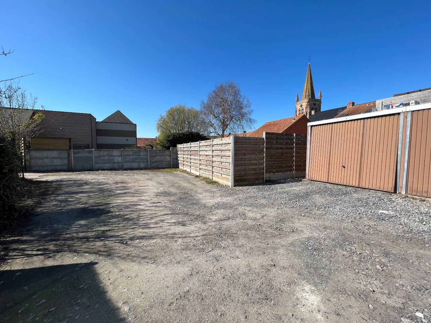 GEZELLIG GELIJKVLOERS APPARTEMENT TE HUUR IN LANGEMARK foto 13