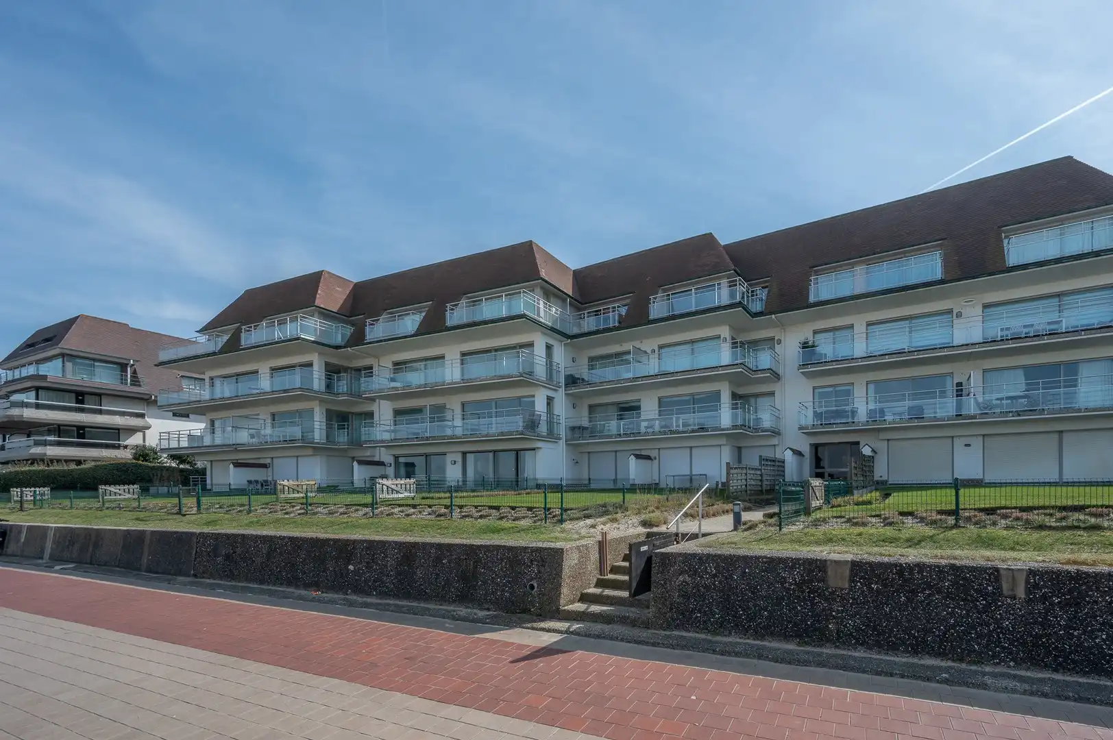 Uitzonderlijk appartement van 206 m​​​​​​² op de op Wandeldijk met 12m gevelbreedte. foto 3