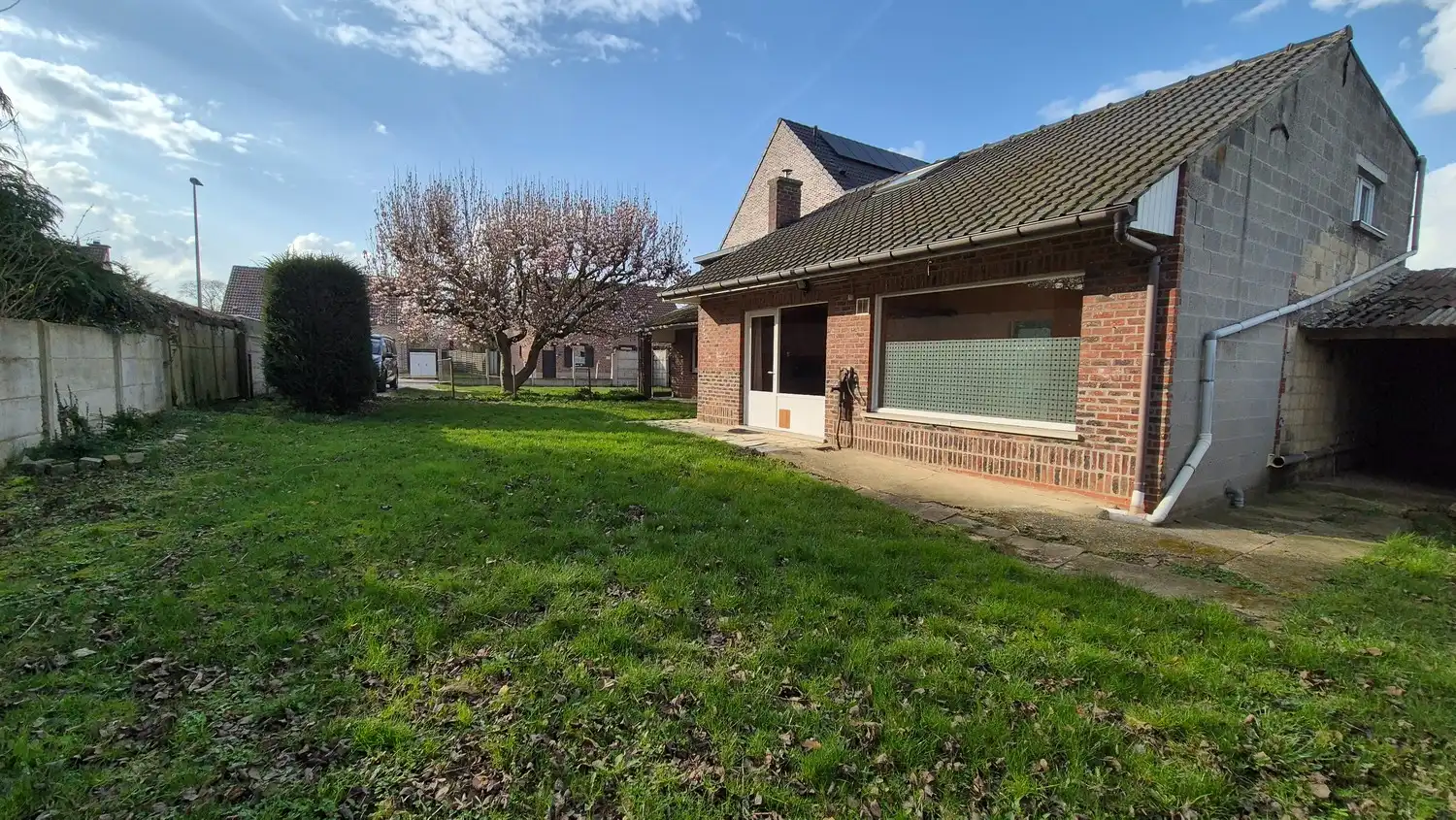 Karaktervolle woning met potentieel op topligging in Sint-Pieters-Rode foto 3