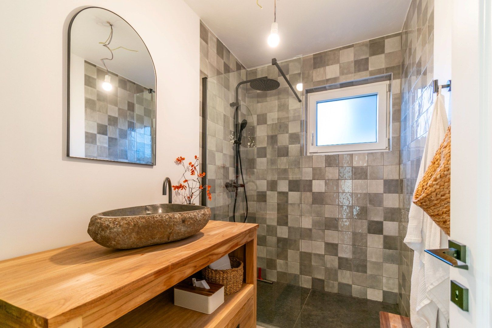 Een ingrijpend vernieuwbouwde, energiezuinige (label B) villa  foto 10