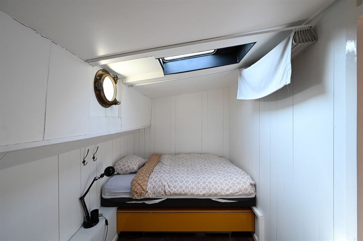 Woonboot foto 16