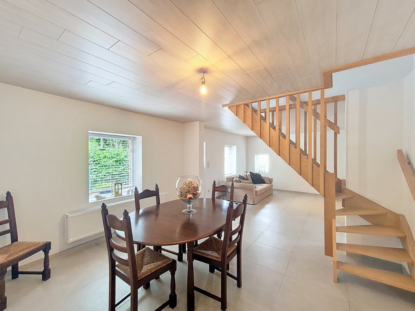 Gerenoveerde woning met 3 slaapkamers foto 2