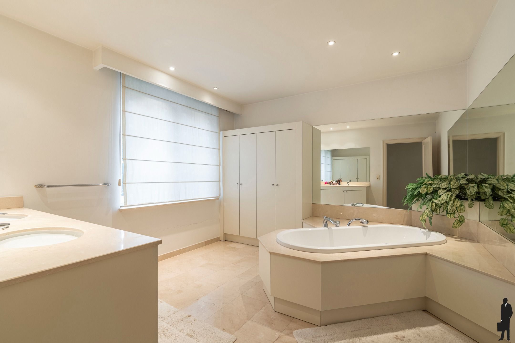 Statige villa op zuidgeoriënteerd perceel van 1421 m²  foto 23