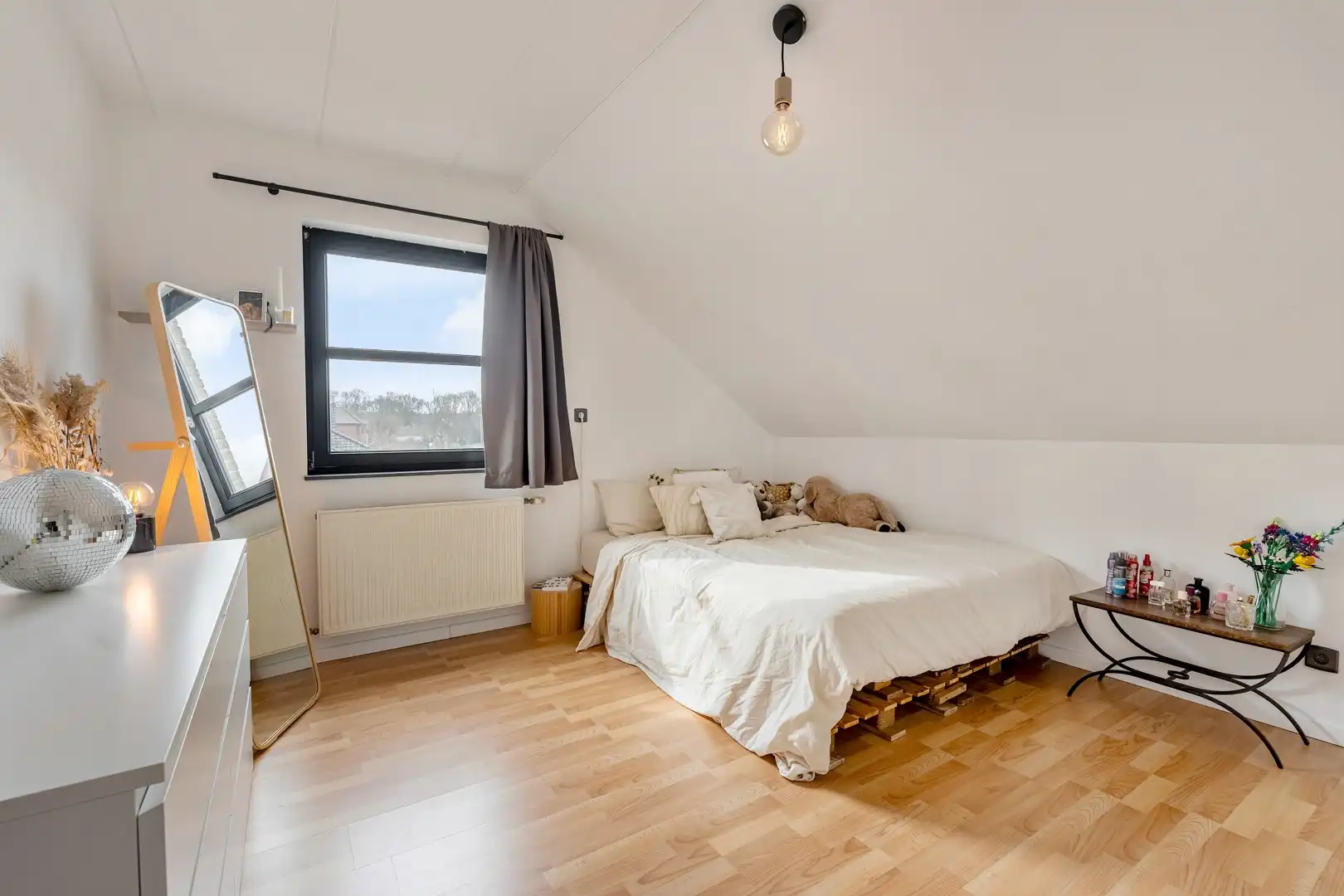 Charmante vrijstaande woning met ruime tuin in de Rozenstraat foto 11