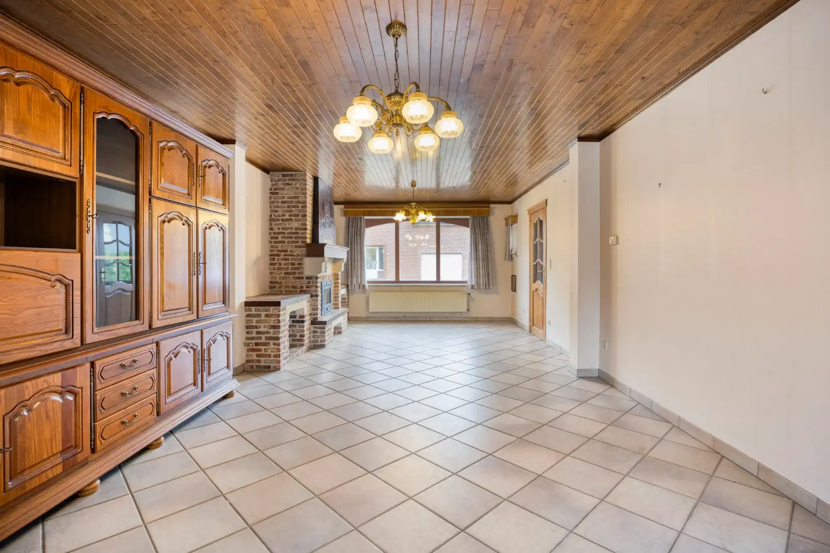 Ruime woning met ruime tuin en garage op een perceel van 802m² in Holsbeek – EPC 280 kWh/m² - bewoonbare opp. 243 m² foto 5