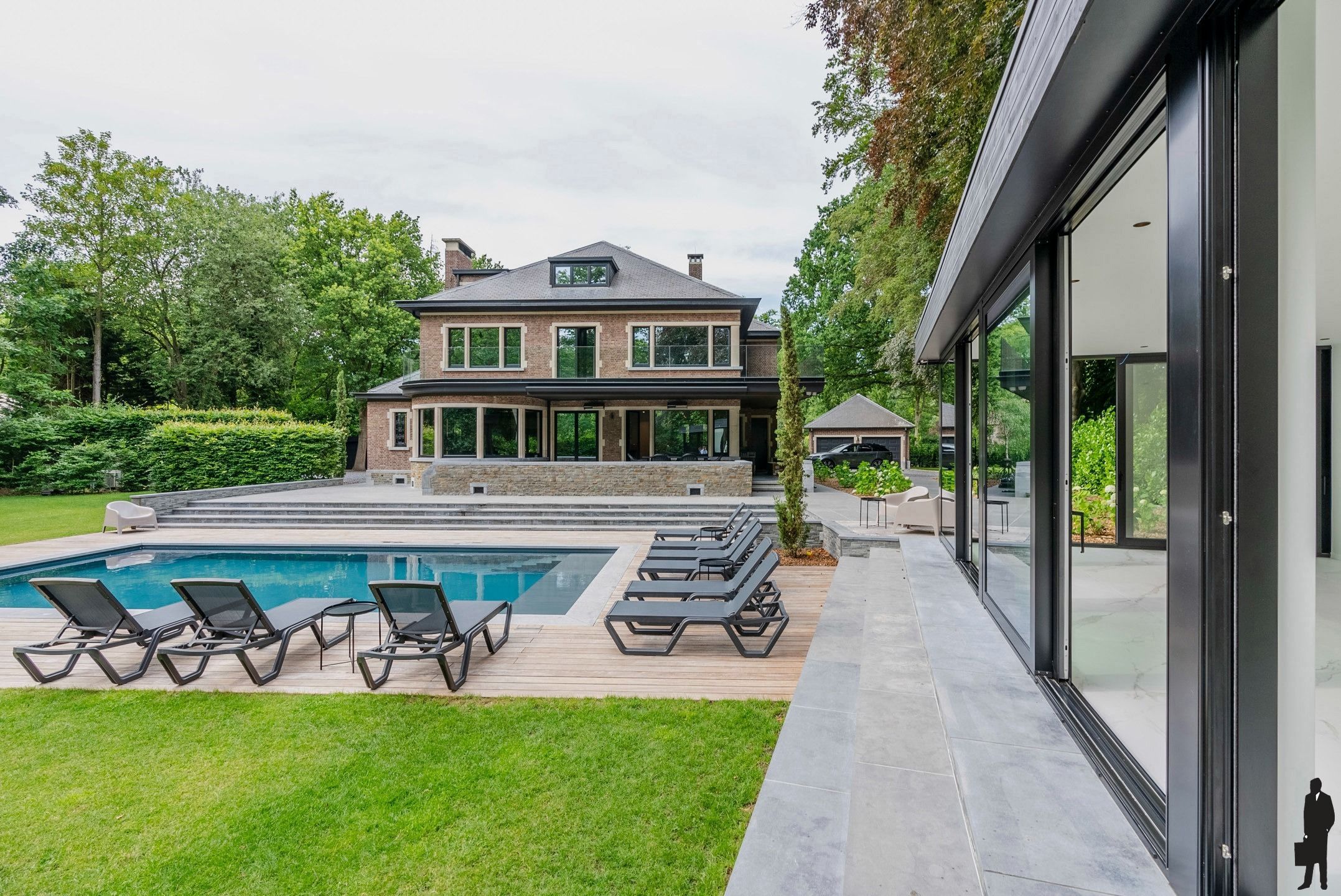 Luxe villa in Schotenhof op uniek perceel van ca. 4.162 m² foto 2