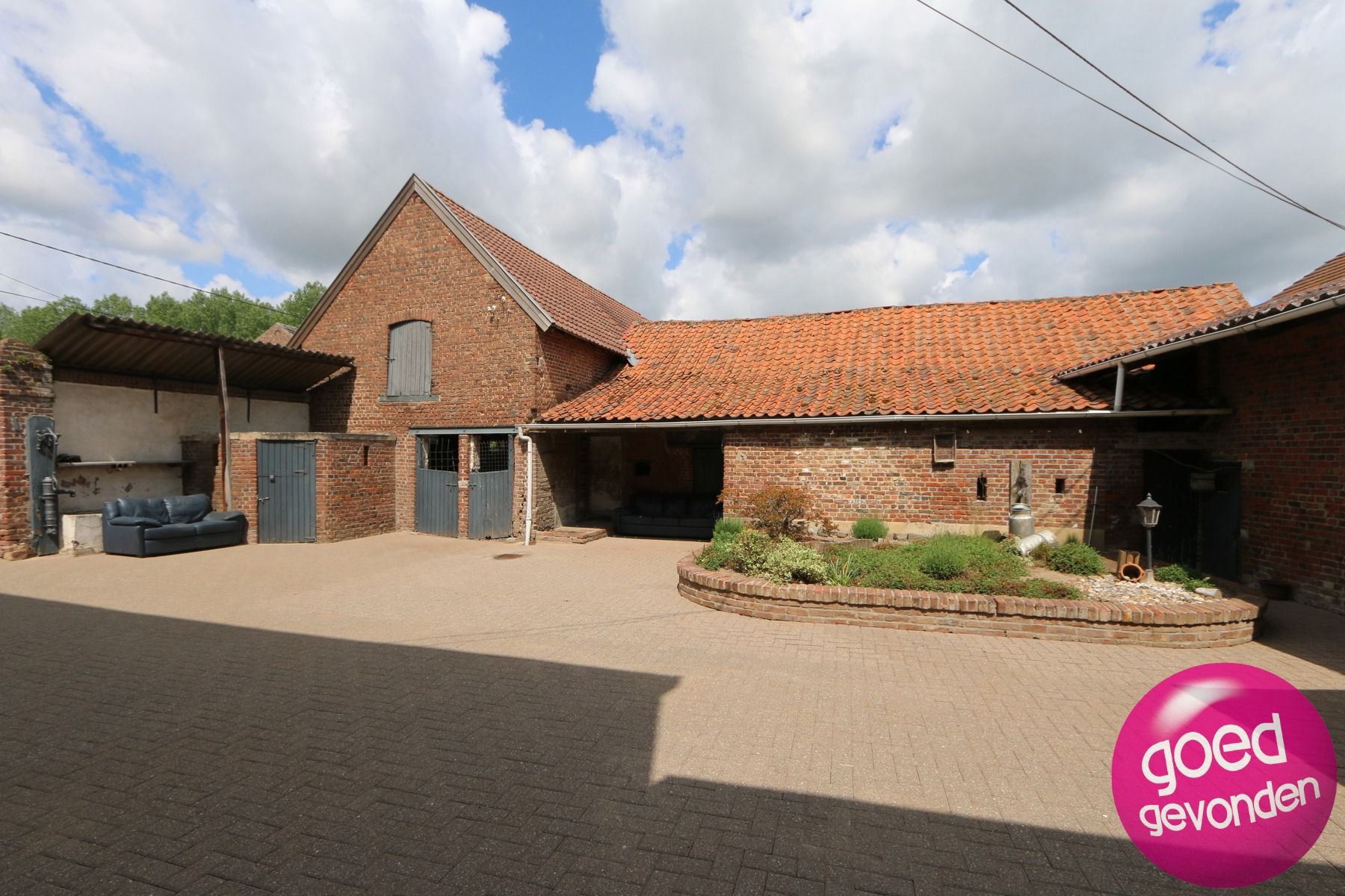 HOEVE met WONING 4 SLK - TUIN - TERRAS - WEI - SCHUREN  foto 34