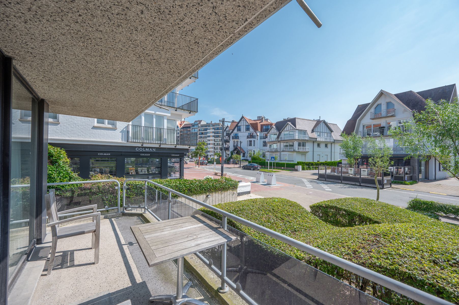 ()=>{if(producerUpdateValueVersion(node),producerAccessed(node),node.value===ERRORED)throw node.error;return node.value} Elizabetlaan 23B - 8300 Knokke-Heist
