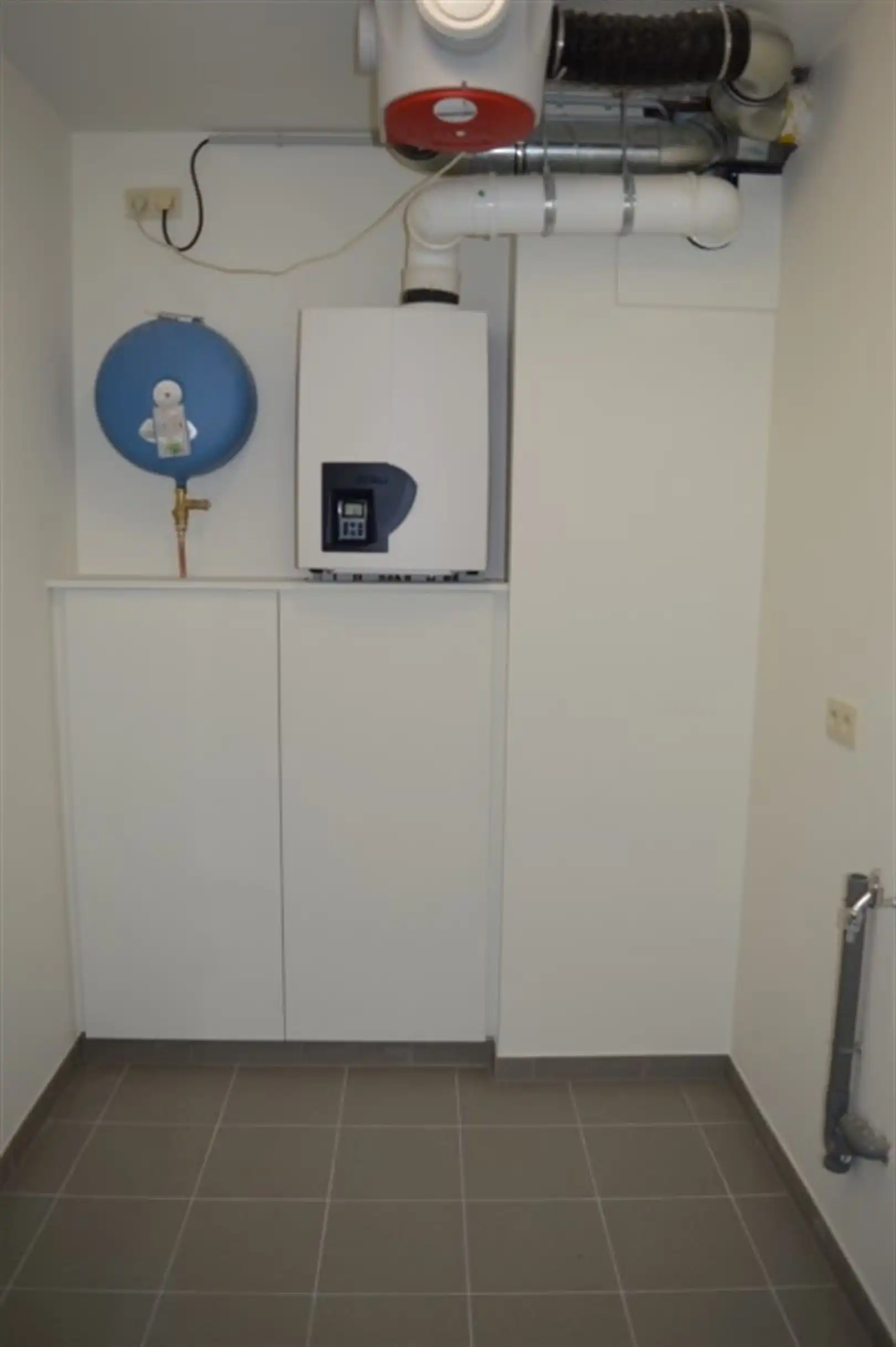 Mol - Kiezelweg 107 bus 1 foto 8