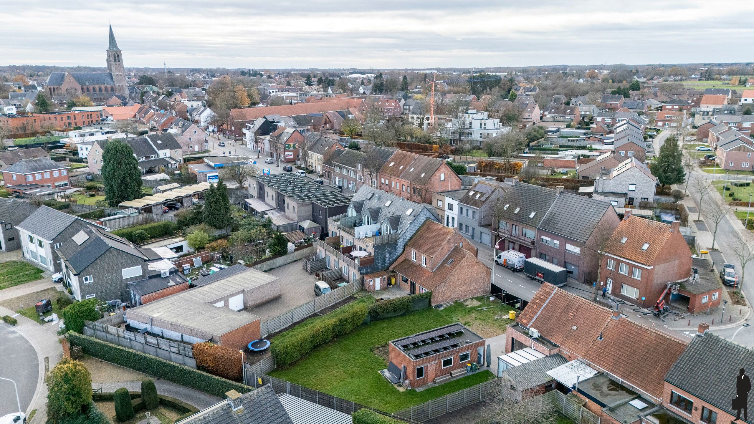 Unieke bouwgrond met vergunning voor 2 appartementen foto 4