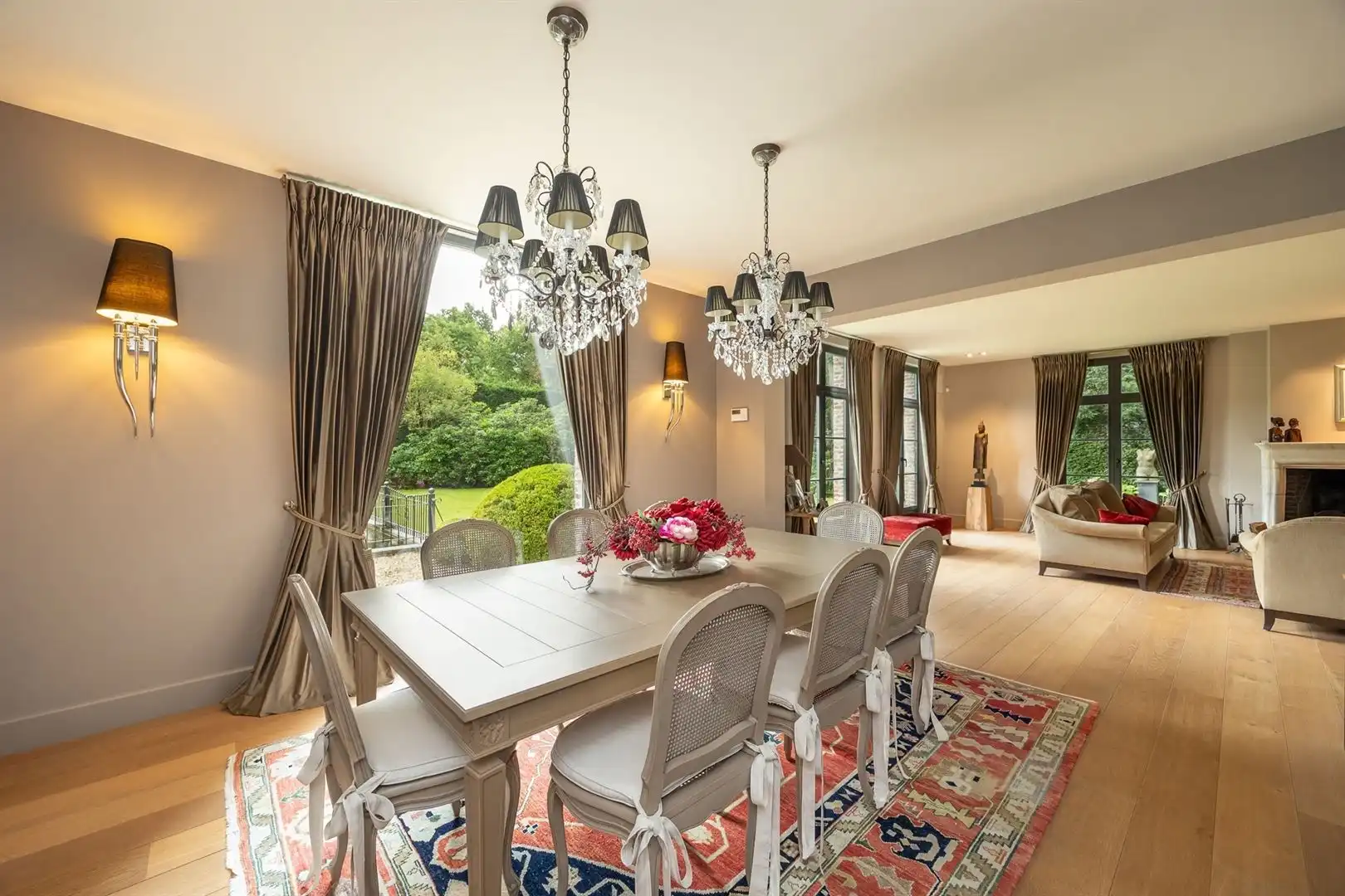 Uitzonderlijke villa met 615 m² woonoppervlakte in KONINGSHOF foto 8