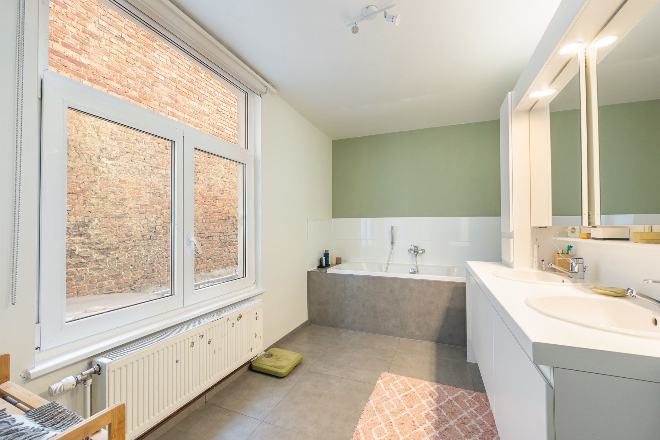 Charmante gezinswoning op toplocatie! foto 6