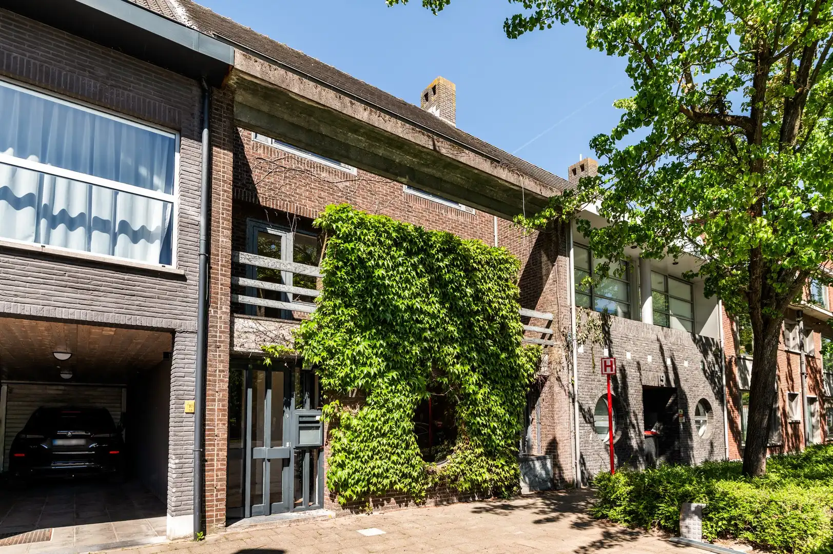 Lichtrijke 4slpk-woning met tuin en polyvalente ruimte foto 27