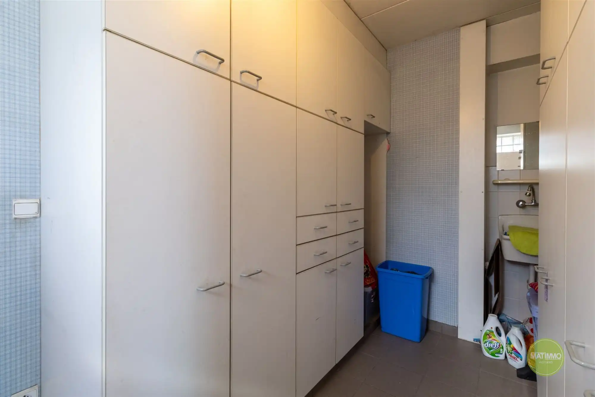 Uniek handelshuis met ruime woonst op toplocatie in Mol  foto 18