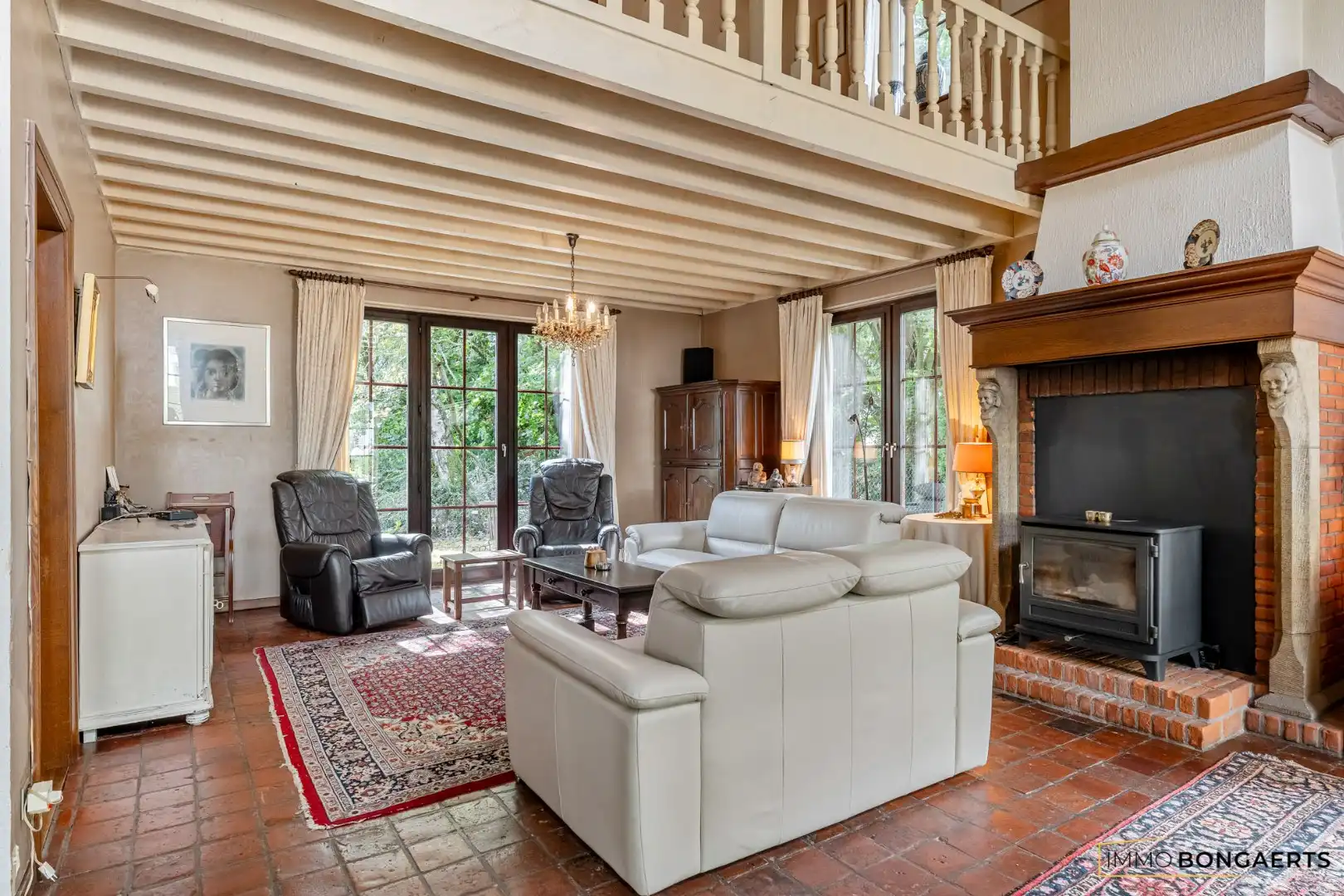 Prachtige villa met praktijkruimte en royale tuin in Houthalen-Oost foto 6