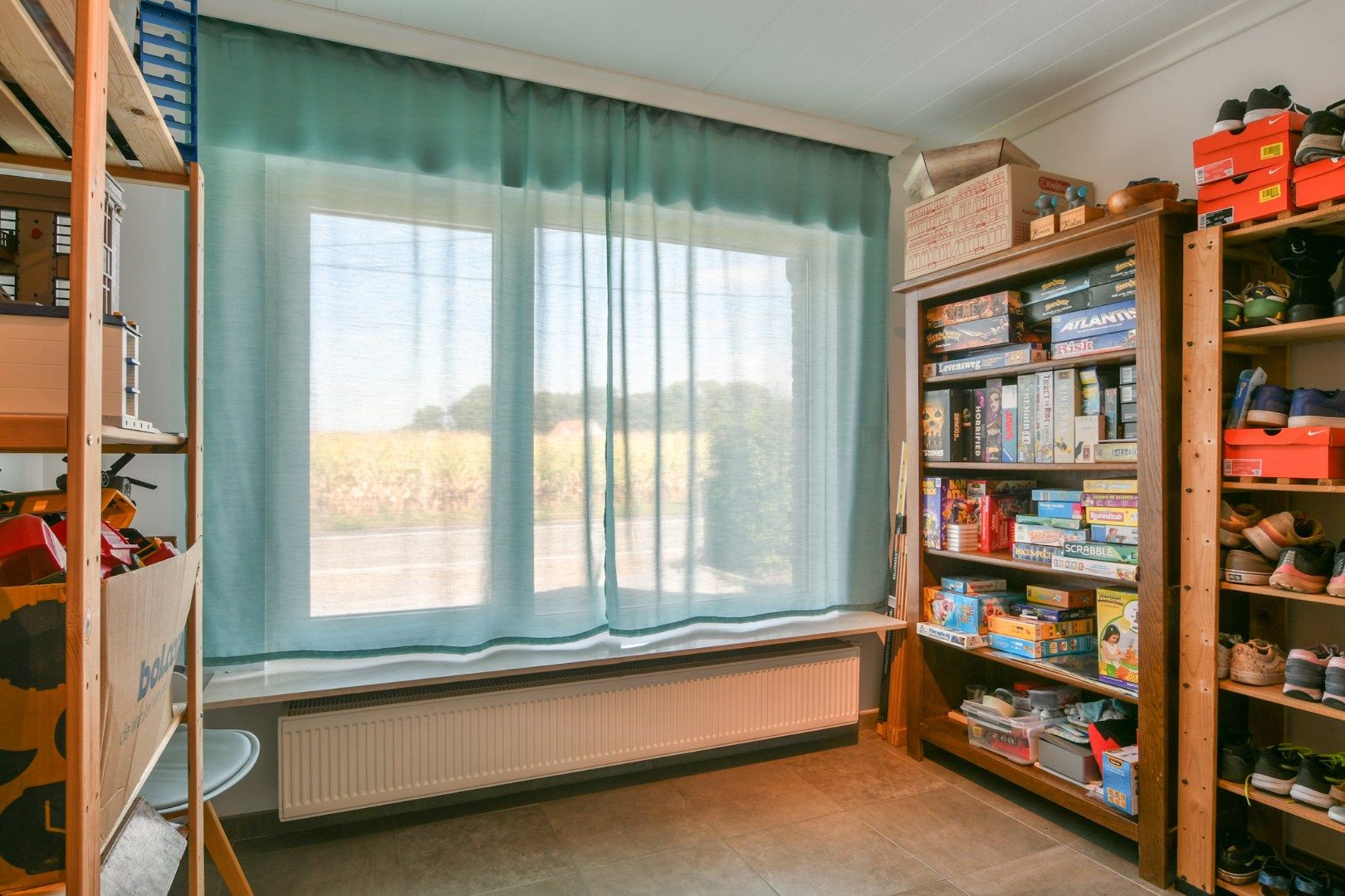 Gerenoveerde gezinswoning met tuin en garage in landelijke omgeving foto 15