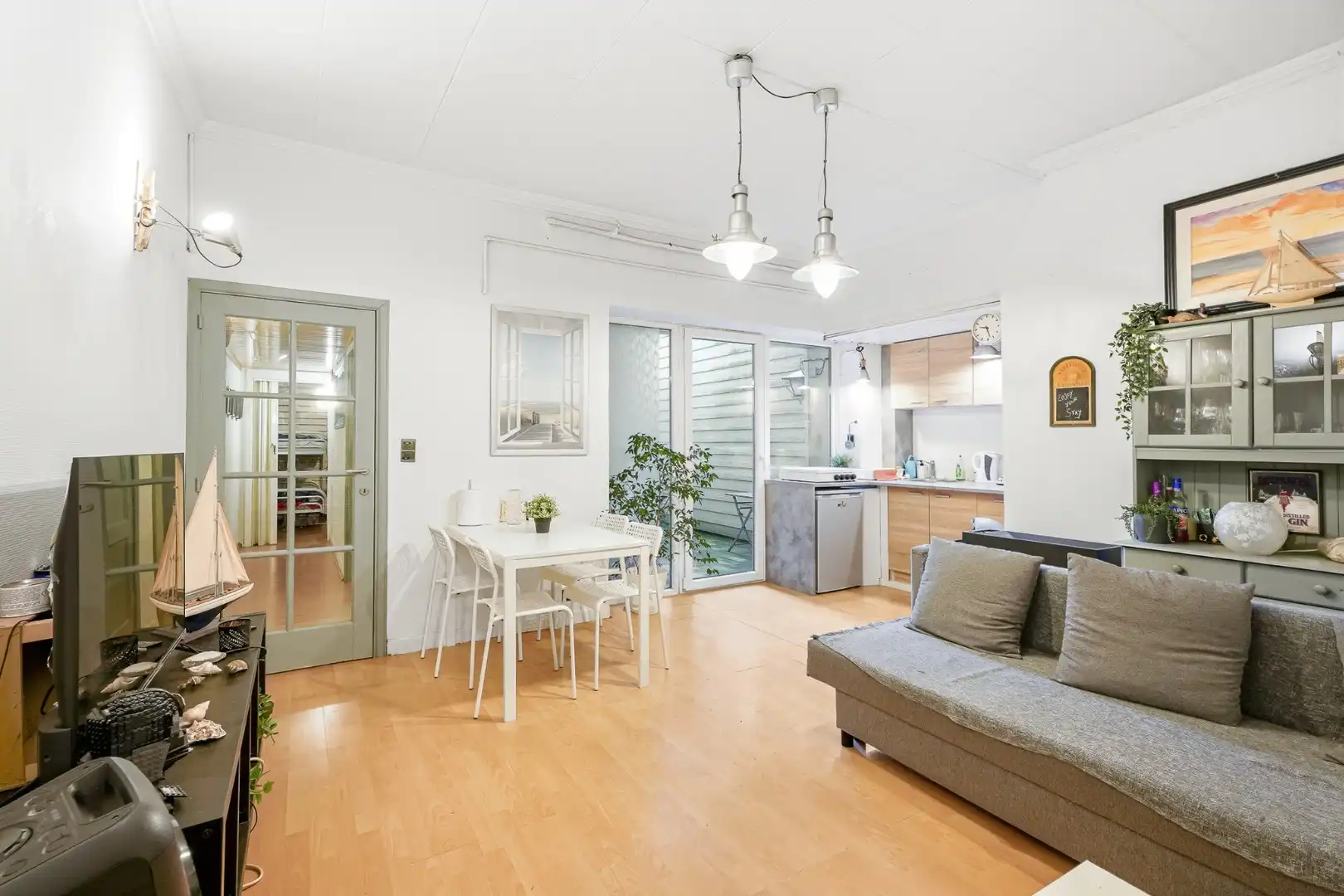 Gezellig appartement met twee slaapkamers in het hart van Westende-Bad foto 3