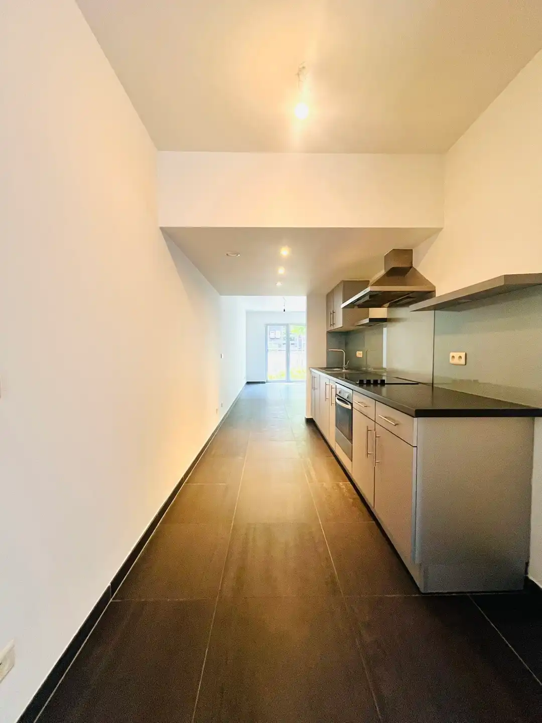 1 SLAAPKAMER APPARTEMENT OP HET GELIJKVLOERS foto 5